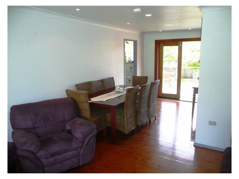 4 Raymond Terrace, Terrigal NSW 2260