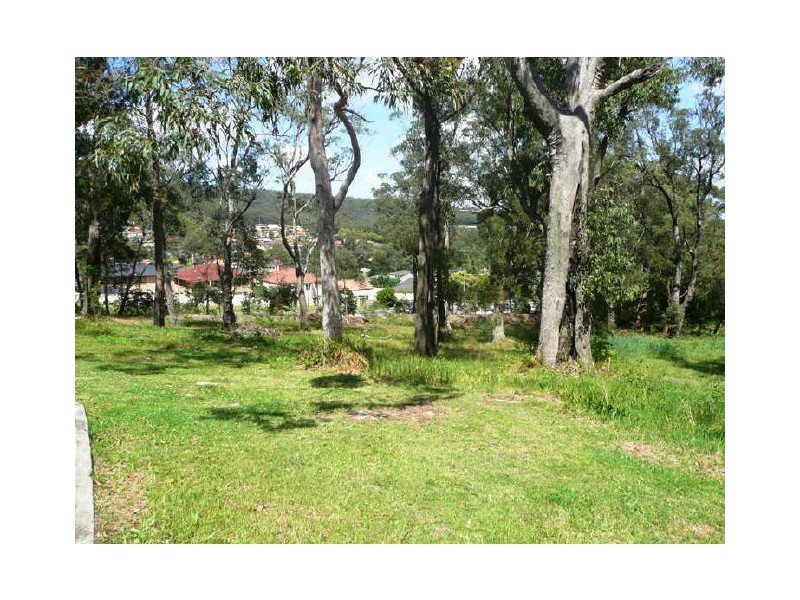 5 Portsmouth Road, Erina NSW 2250