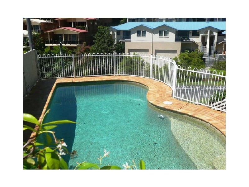 10/30-34 Kurrawyba Avenue, Terrigal NSW 2260