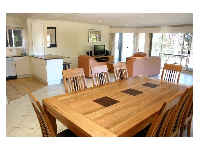 1/5 Dover Road, Wamberal NSW 2260