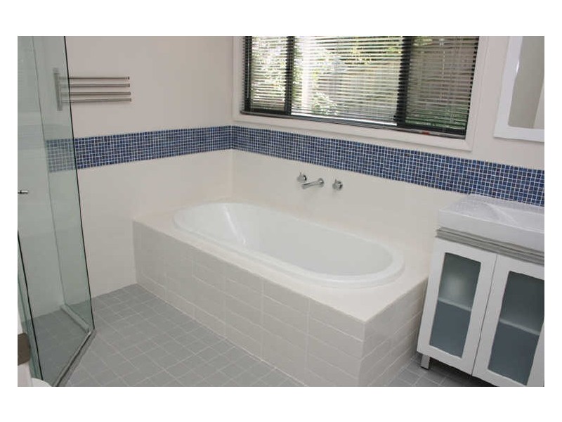 6 Casino Street, Terrigal NSW 2260