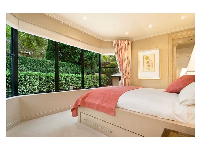 1-3 Albany Street, Point Frederick NSW 2250