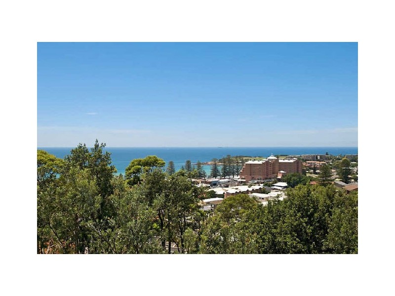 2/52 Barnhill Road, Terrigal NSW 2260