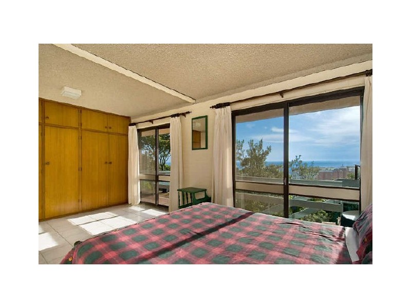 2/52 Barnhill Road, Terrigal NSW 2260