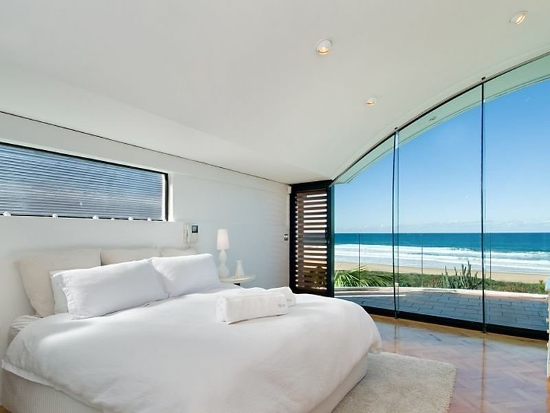 32 North Avoca Parade, North Avoca NSW 2260