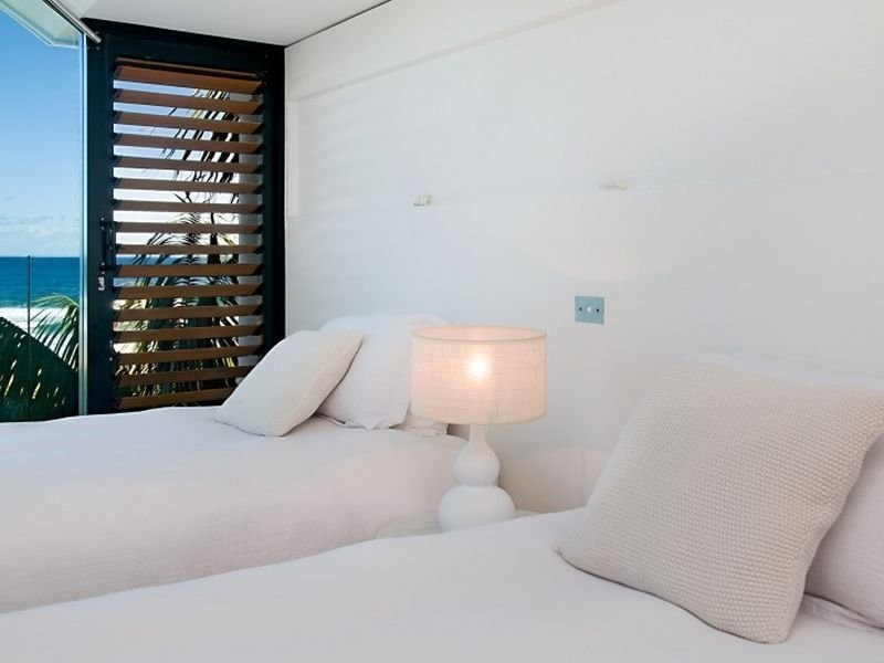 32 North Avoca Parade, North Avoca NSW 2260