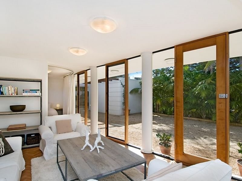 32 North Avoca Parade, North Avoca NSW 2260