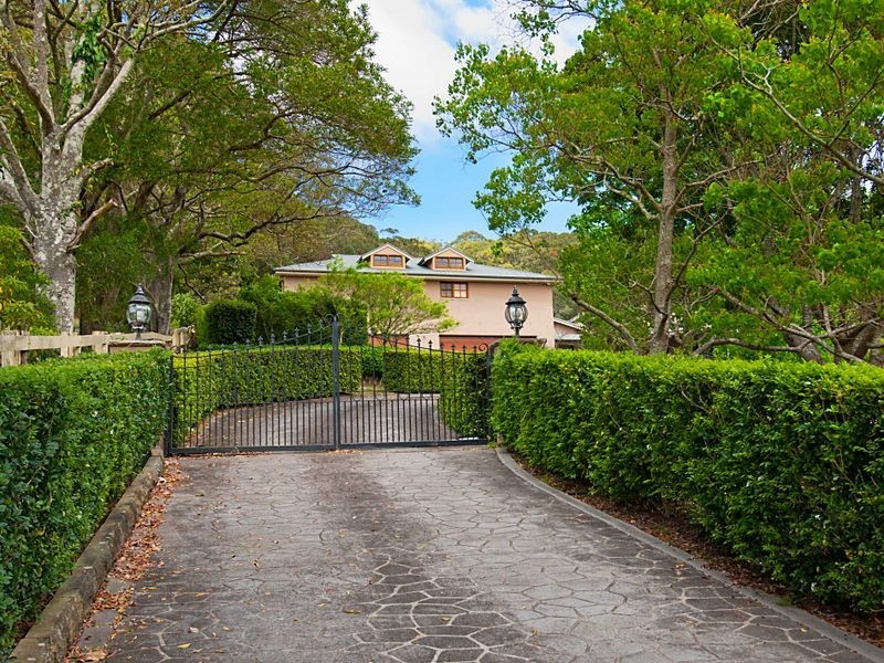 206 Oak Rd, Matcham NSW 2250