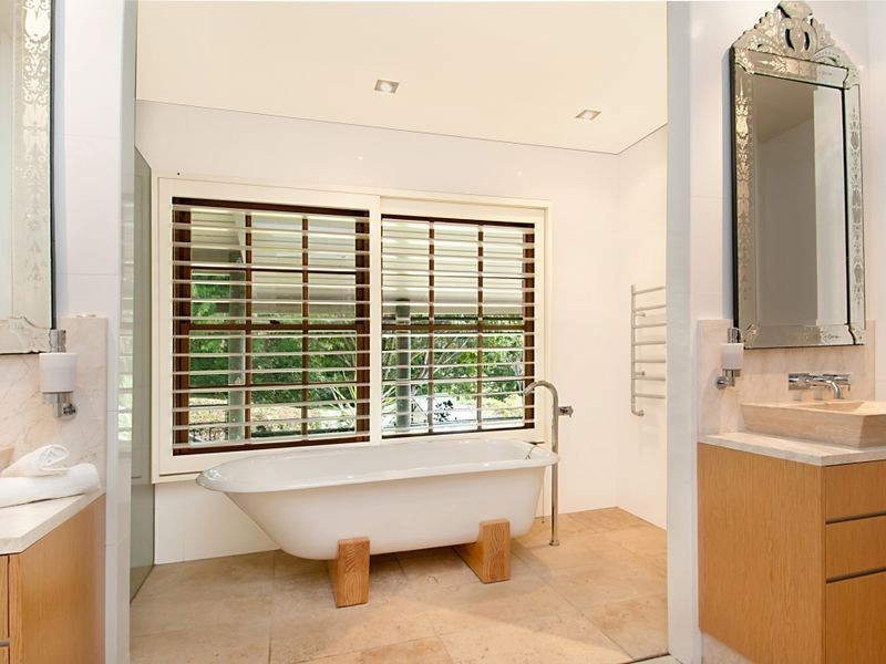 206 Oak Rd, Matcham NSW 2250