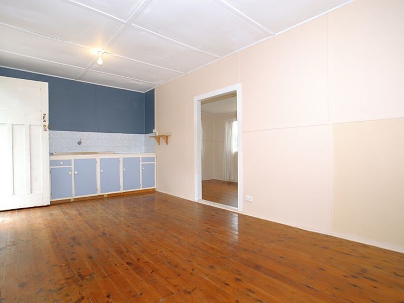 122 Lakeshore Drive, North Avoca NSW 2260