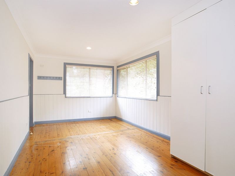 122 Lakeshore Drive, North Avoca NSW 2260