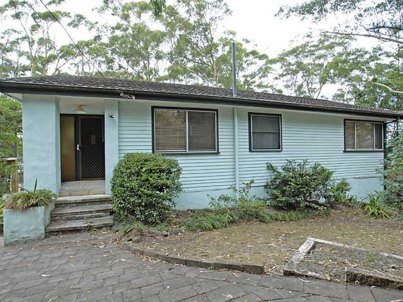 122 Lakeshore Drive, North Avoca NSW 2260