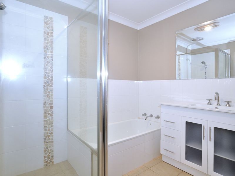 4B Jessie Riley Avenue, Erina NSW 2250
