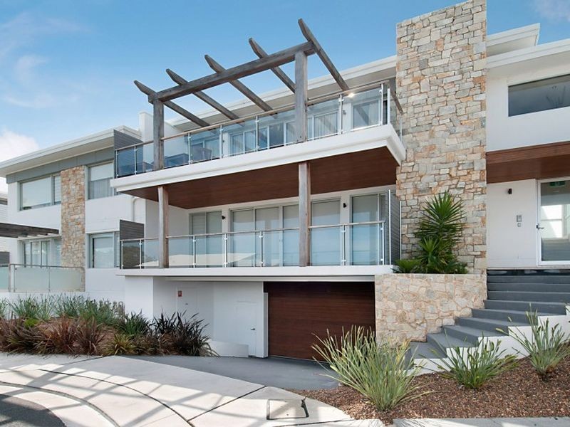 1/3 Hunter, Terrigal NSW 2260