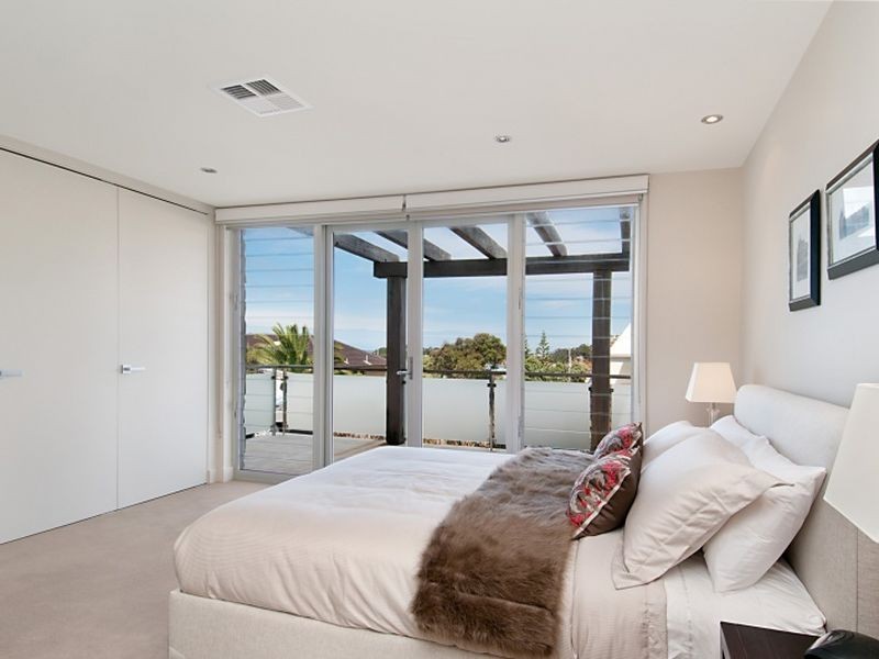 1/3 Hunter, Terrigal NSW 2260