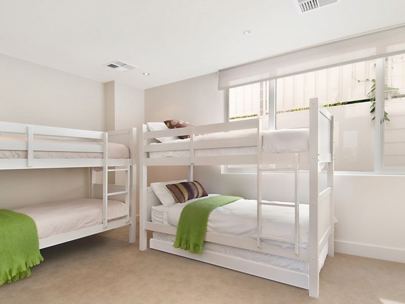 1/3 Hunter, Terrigal NSW 2260