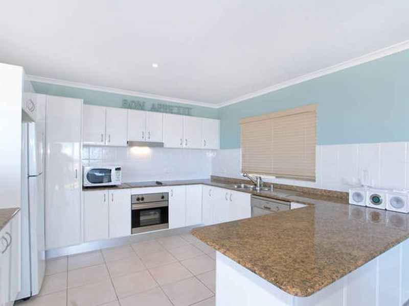 1/34 Campbell Cr, Terrigal NSW 2260