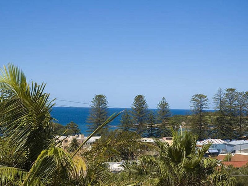 1/34 Campbell Cr, Terrigal NSW 2260