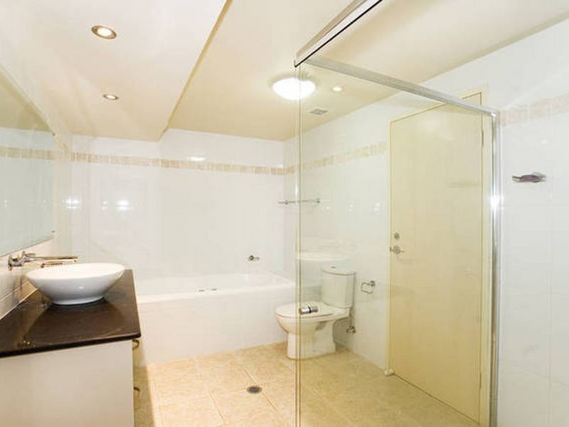 4/30-32 Barnhill Rd, Terrigal NSW 2260