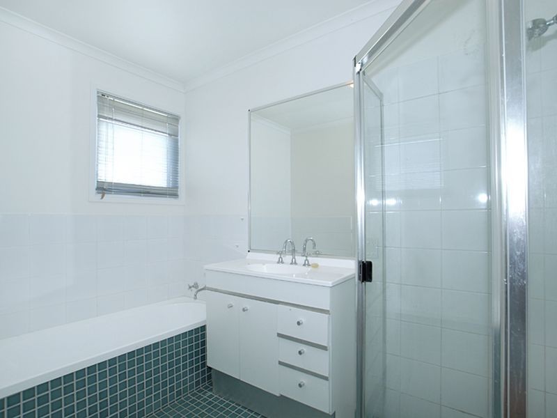 8 Warrambool Road, Wamberal NSW 2260