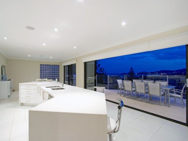 30 Dover Road, Wamberal NSW 2260