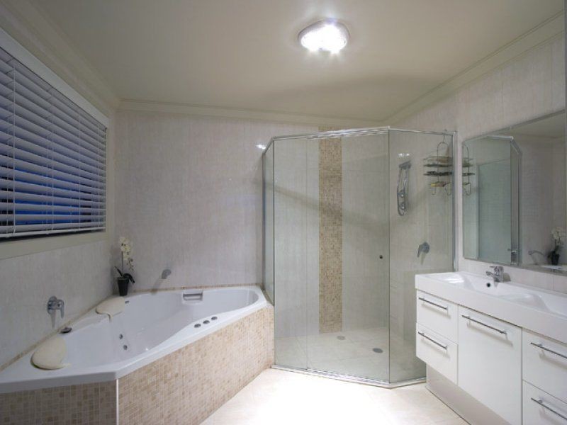 30 Dover Road, Wamberal NSW 2260