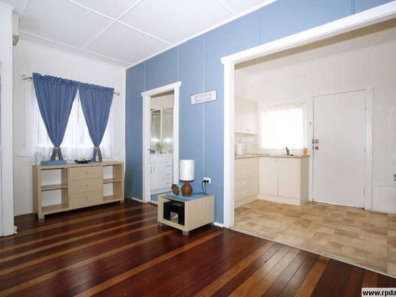 6 Moorah Avenue, Blue Bay NSW 2261