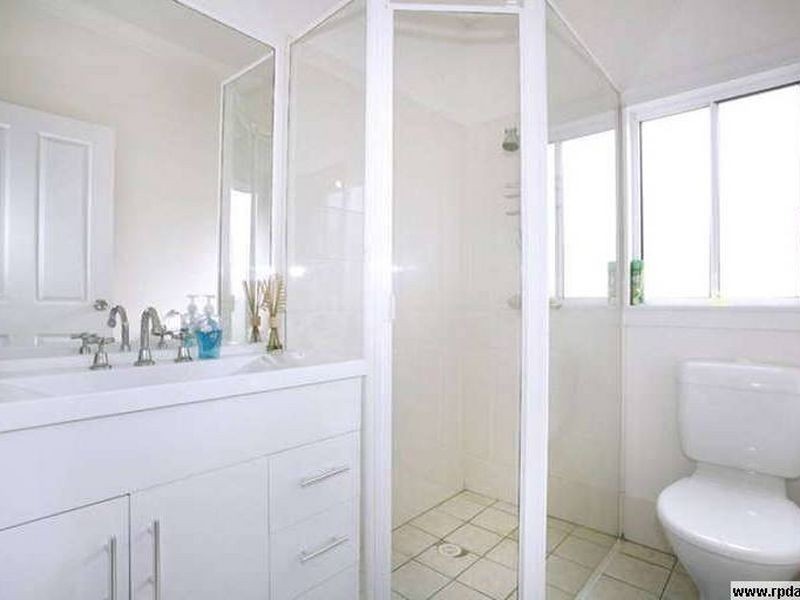 6 Moorah Avenue, Blue Bay NSW 2261