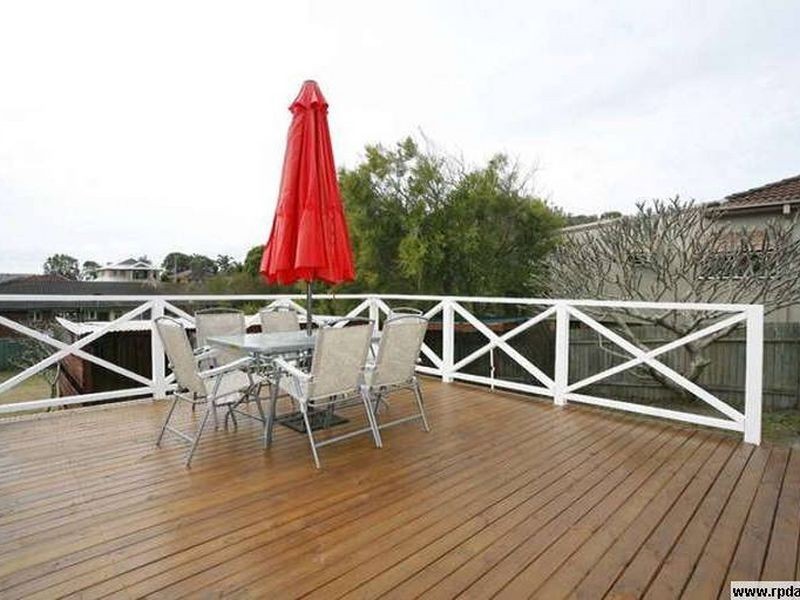 6 Moorah Avenue, Blue Bay NSW 2261