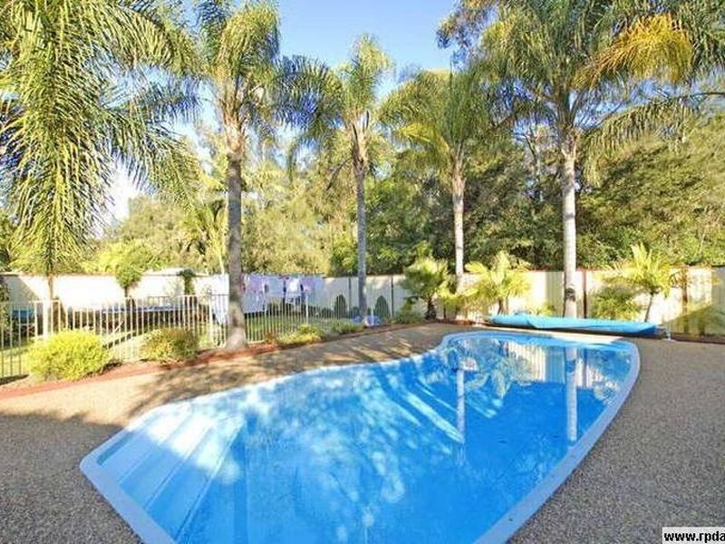 64 Windsor Road, Wamberal NSW 2260