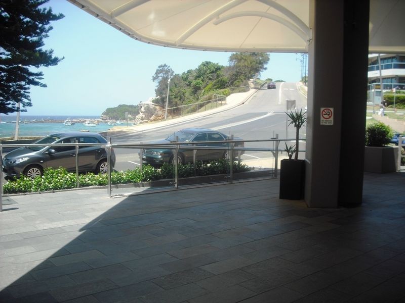 Shop 19 Pine Tree Lane, Terrigal NSW 2260