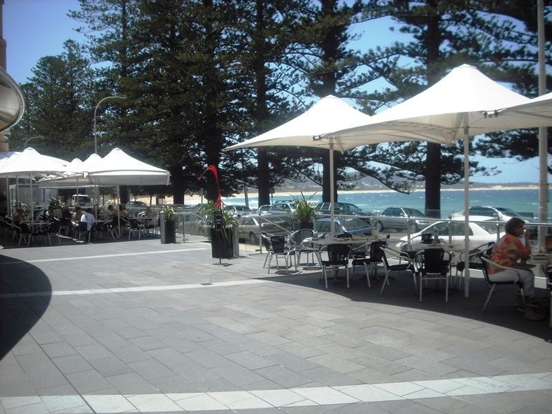 Shop 19 Pine Tree Lane, Terrigal NSW 2260