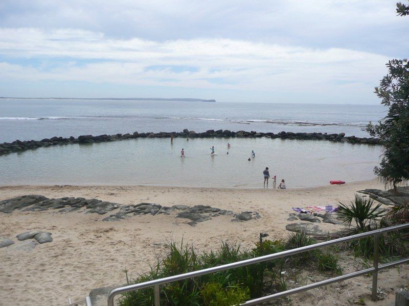 8 Bald Avenue, Norah Head NSW 2263