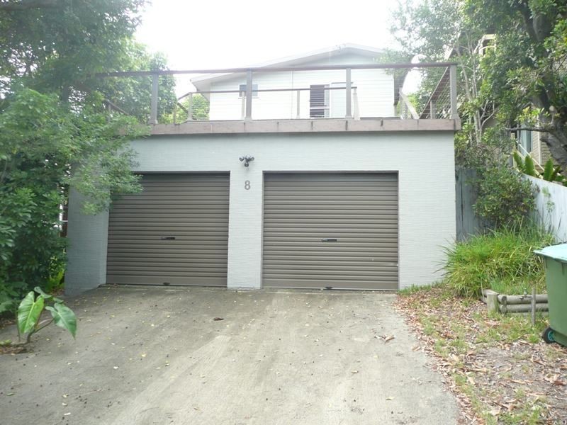 8 Bald Avenue, Norah Head NSW 2263