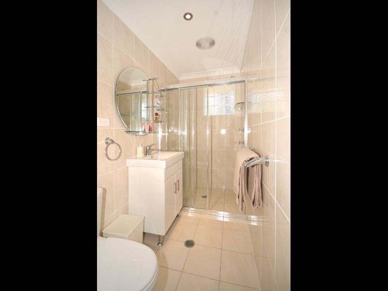 2/23 Ena Street, Terrigal NSW 2260