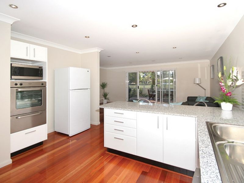 2/23 Ena Street, Terrigal NSW 2260