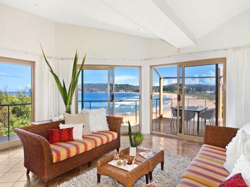 2/16 Coast Road, North Avoca NSW 2260