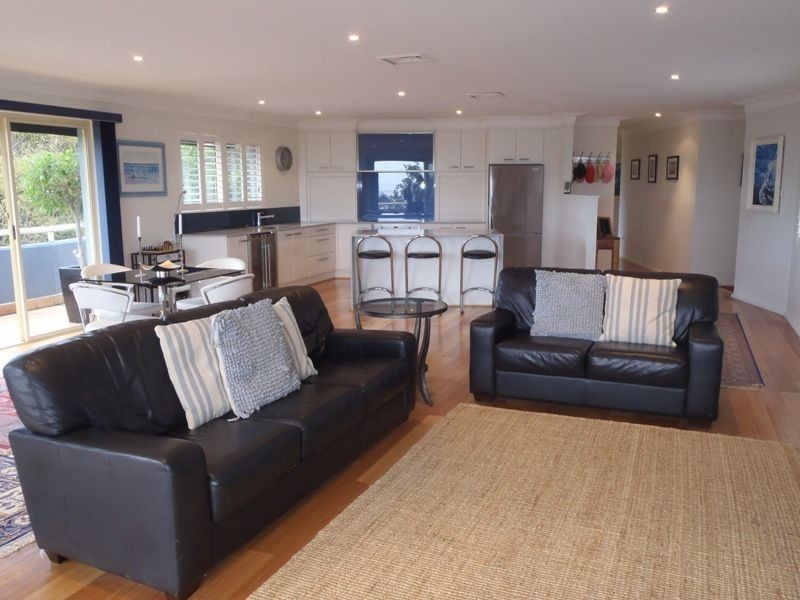 12/21-23 North Avoca Parade, North Avoca NSW 2260