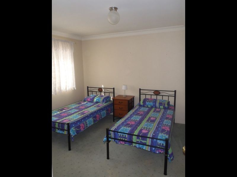 2/10 Campbell Crescent, Terrigal NSW 2260