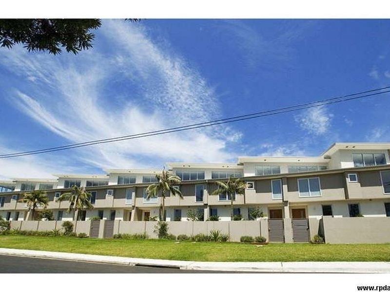 2/22-26 Barnhill Road, Terrigal NSW 2260