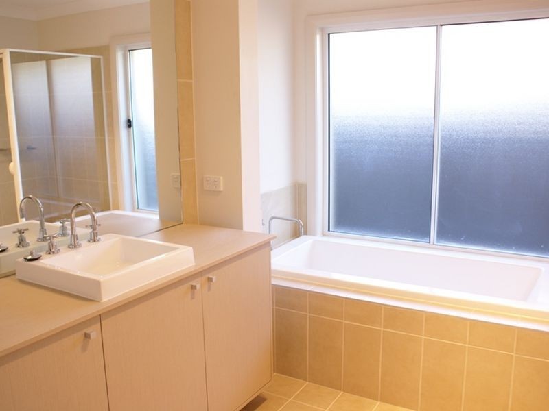 9 Queenscliff Place, Mardi NSW 2259