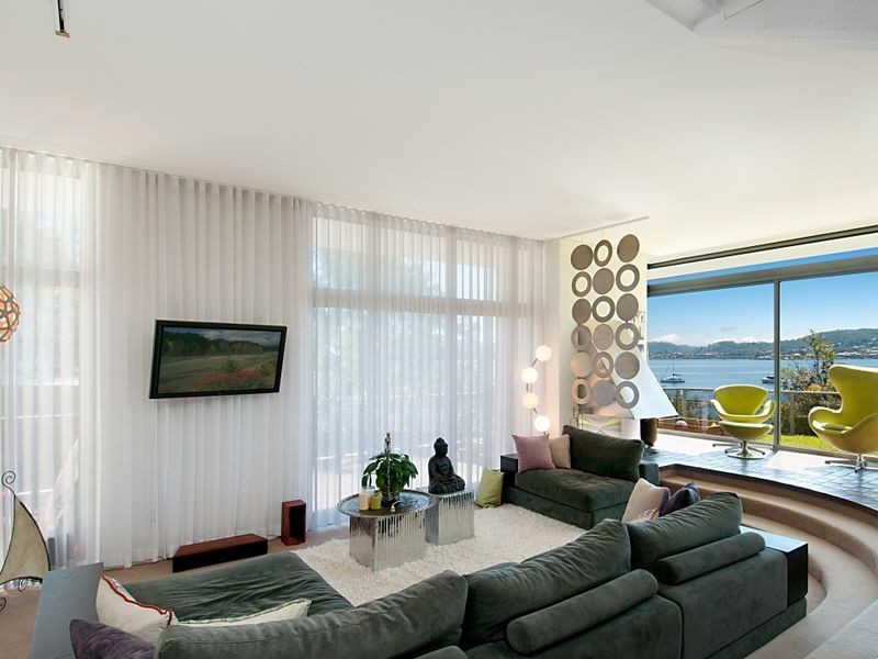 297D Avoca Drive, Green Point NSW 2251