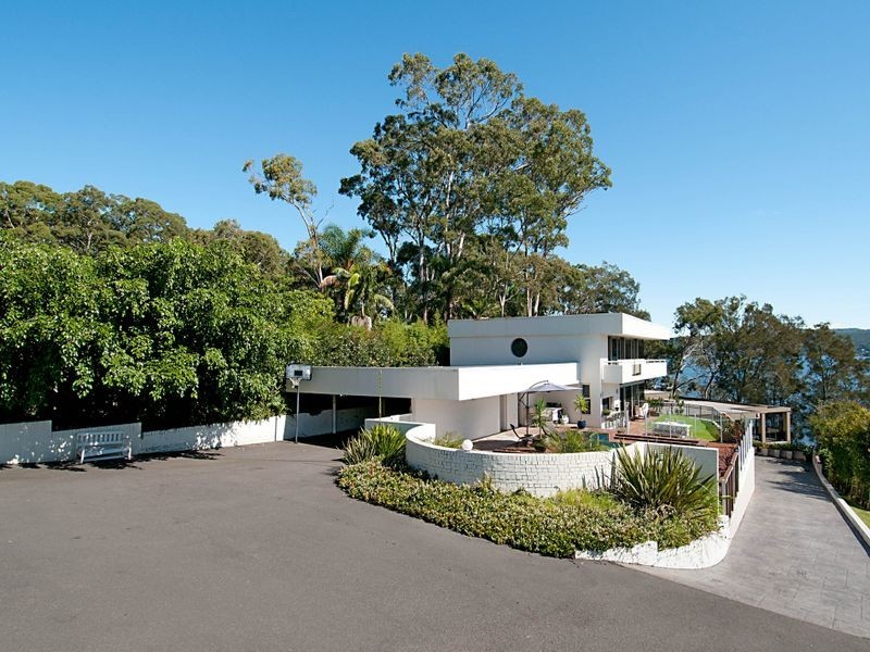 297D Avoca Drive, Green Point NSW 2251