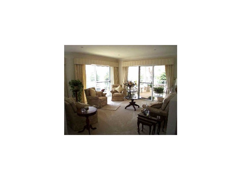 1/4 Whiting Avenue, Terrigal NSW 2260