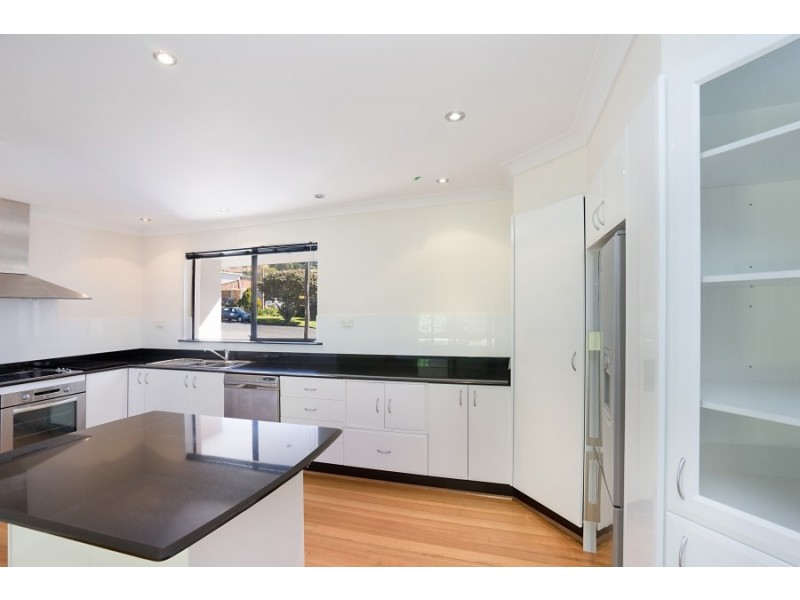 21 Barooga Road, Wamberal NSW 2260