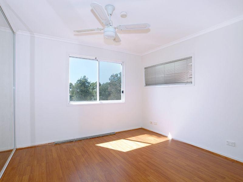 8 Warrambool Road, Wamberal NSW 2260