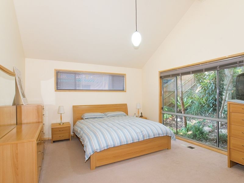 39 Easter Parade, North Avoca NSW 2260