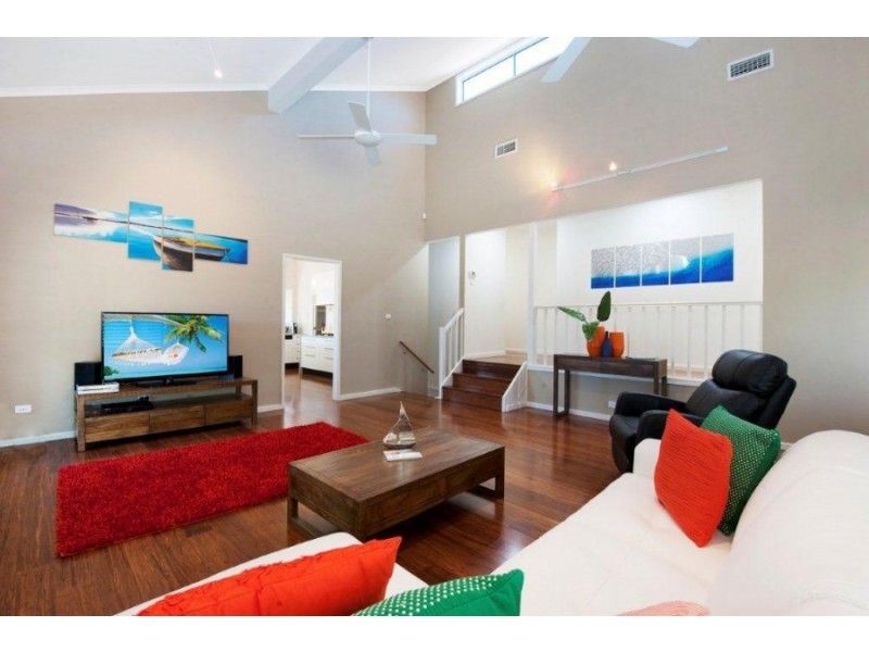 40 Hopetoun Street, Forresters Beach NSW 2260