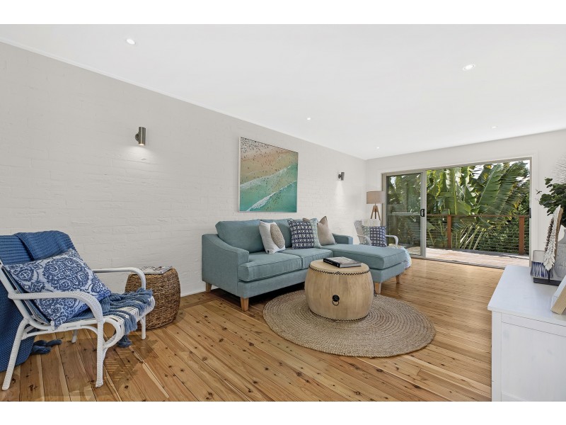 10 Charles Kay Drive, Terrigal NSW 2260