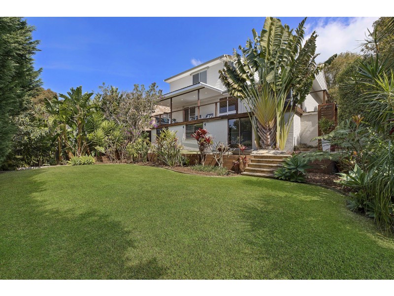 10 Charles Kay Drive, Terrigal NSW 2260